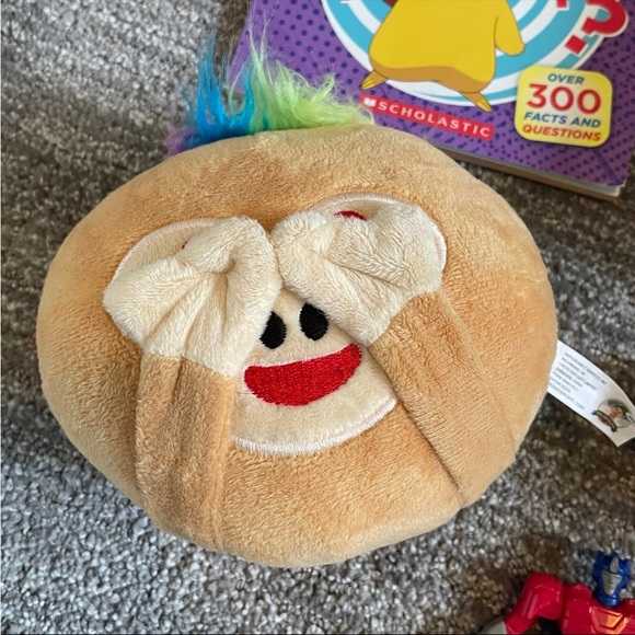 Random Kid Lot - Picture 6 of 6